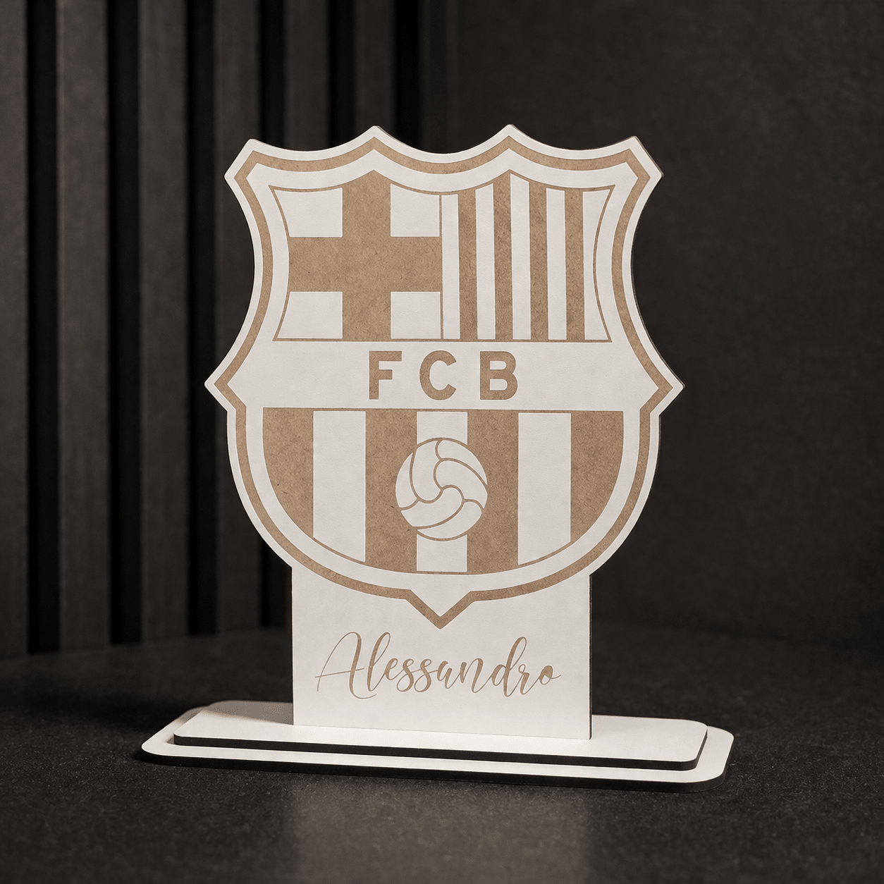Escudo de fútbol personalizado con nombre y equipo | Regalo original personalizado de Decora Con Laser