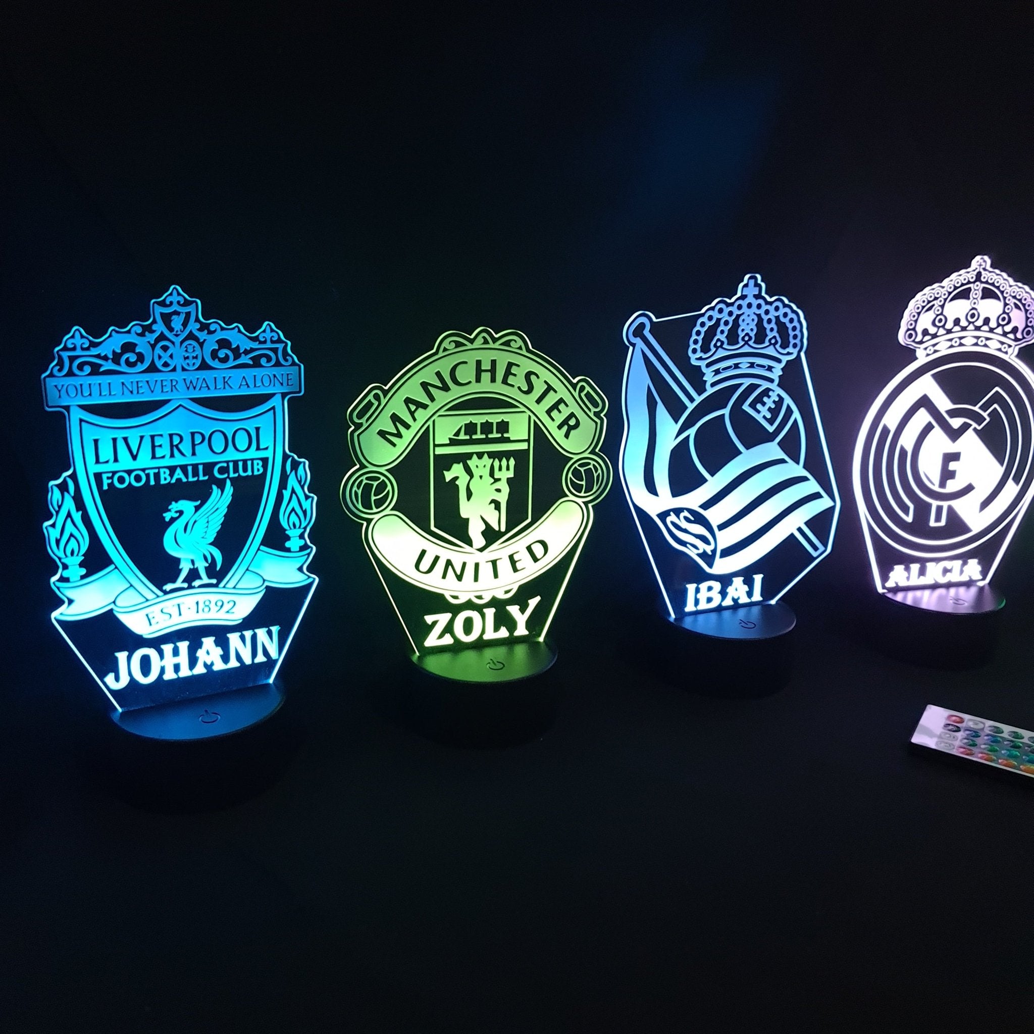 👉 Lámpara de fútbol personalizada con tu nombre y escudo – Envío gratis 24/48h personalizado de decoraconlaser