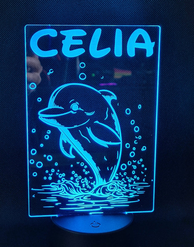 Lámpara Delfín Personalizada – Luz LED Decorativa con Nombre personalizado de decoraconlaser