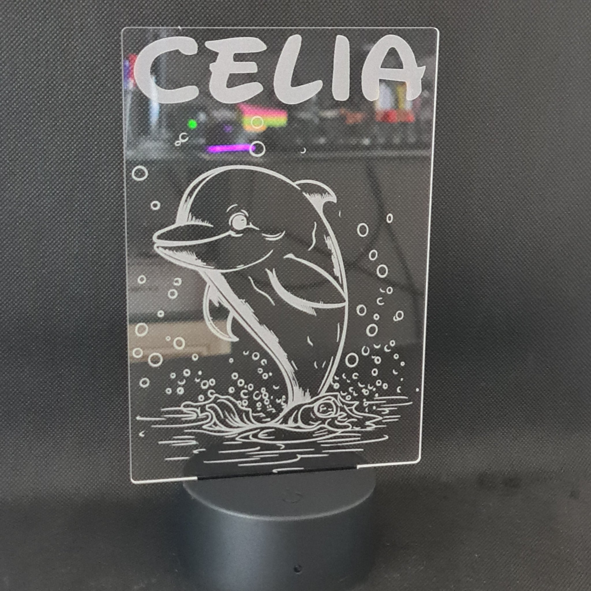 Lámpara Delfín Personalizada – Luz LED Decorativa con Nombre personalizado de decoraconlaser