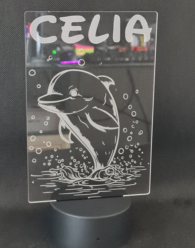 Lámpara Delfín Personalizada – Luz LED Decorativa con Nombre personalizado de decoraconlaser